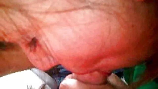 Nóng khiêu dâm, không giấy đăng ký  Xoăn Shlendra với vú cô fim xex nhat gái sống