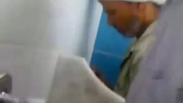 Nóng khiêu dâm, không giấy đăng ký  Giám đốc, một xúc xích nhà cung cấp trong một văn trên phim xex hot nhat bánh xe