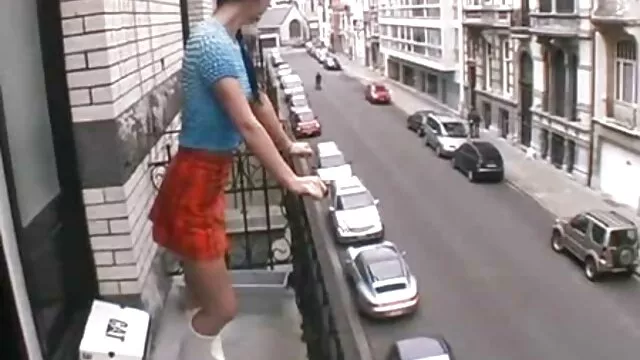 Nóng khiêu dâm, không giấy đăng ký  Một say xex moi nhat rượu dưới một mức độ tuyệt vời đẩy già uống tác khi cô cố gắng để nhét nó giữa hai chân cô ấy