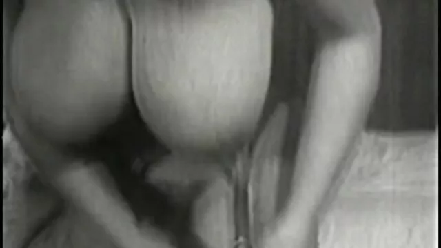 Nóng khiêu dâm, không giấy đăng ký  Con trai, cho một xex moi nhat người lạ miệng trong khi huấn luyện viên của mình nói chuyện trên điện thoại