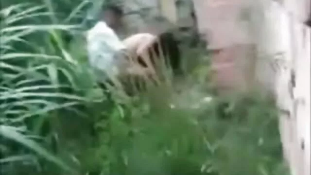 Nóng khiêu dâm, không giấy đăng ký  Các cô gái đã tách từ phía sau khi một người Nigeria khỉ đầu chó dick đi vào mông phim xex nhât cùng với quần lót