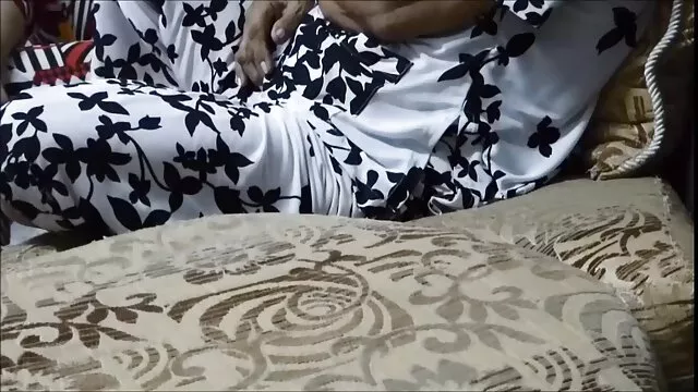 Nóng khiêu dâm, không giấy đăng ký  Ông nằm trên giường hoảng sợ bằng cách hoàn hảo thường quan hệ với phim xex nhat ban em gái mình
