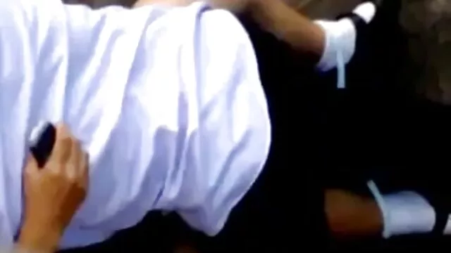 Nóng khiêu dâm, không giấy đăng ký  Các chàng trai đưa các shnyaga xuống họng người phụ phim xex nhat bang nữ để kết thúc, khắc phục những gai, nhầy nhụa amidan.