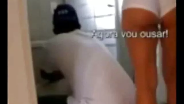 Nóng khiêu dâm, không giấy đăng ký  Cô gái tóc vàng với vú và thân âm hộ là xex nhat khong che quay lại để chụp ảnh